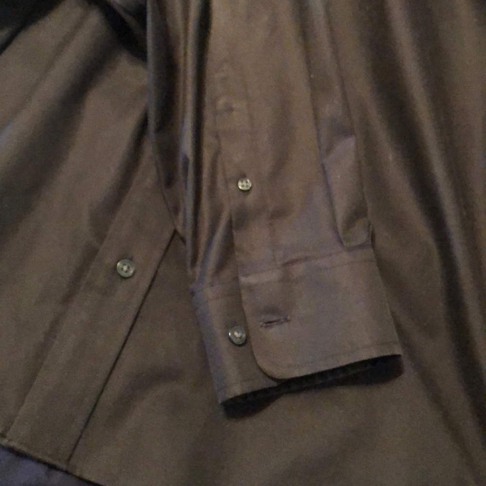 Eddie Bauer button down - Picture 3 of 5